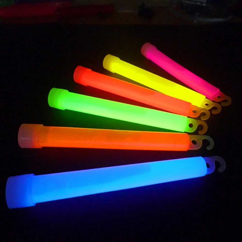 Kit de survie militaire de 6 p - Glow Sticks Survival avis et prix